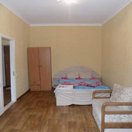 Ferienwohnung Квартира Курбаса Bila Zerkwa Exterior foto